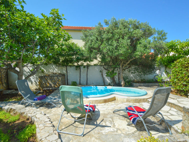 Foto van exterieur van Vakantiehuis Vodice/Tribunj