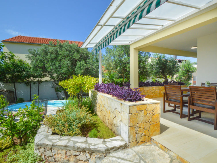 Foto van exterieur van Vakantiehuis Vodice/Tribunj