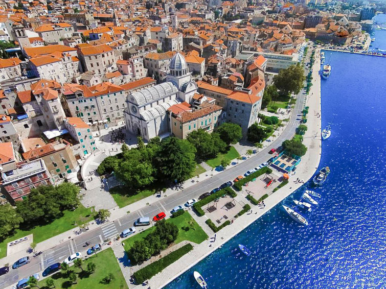 Foto van omgeving van Appartement Sibenik