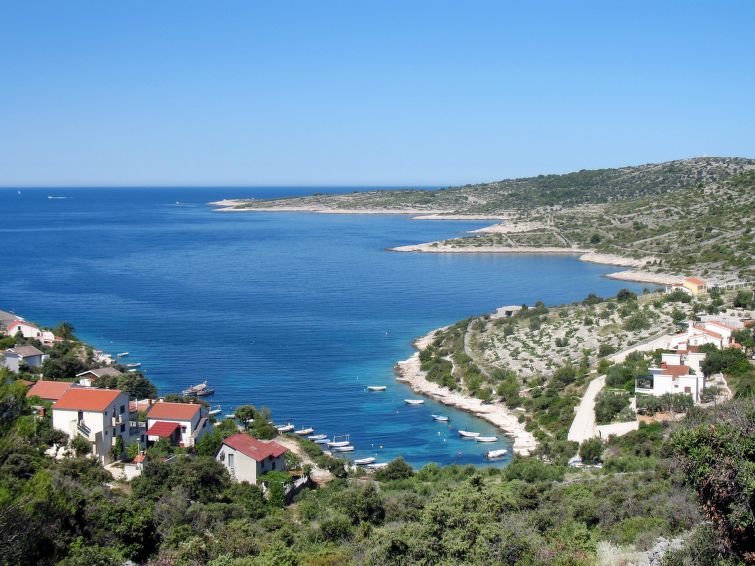 Foto van omgeving van Vakantiehuis Rogoznica/Razanj