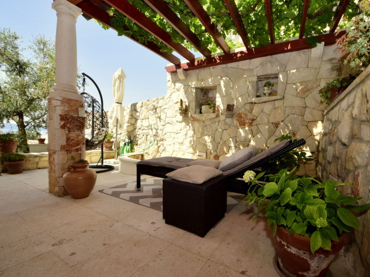 Foto van exterieur van Appartement Trogir/Okrug Gornji