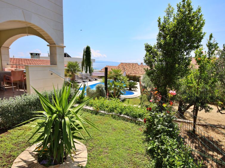 Foto van exterieur van Appartement Trogir/Okrug Gornji