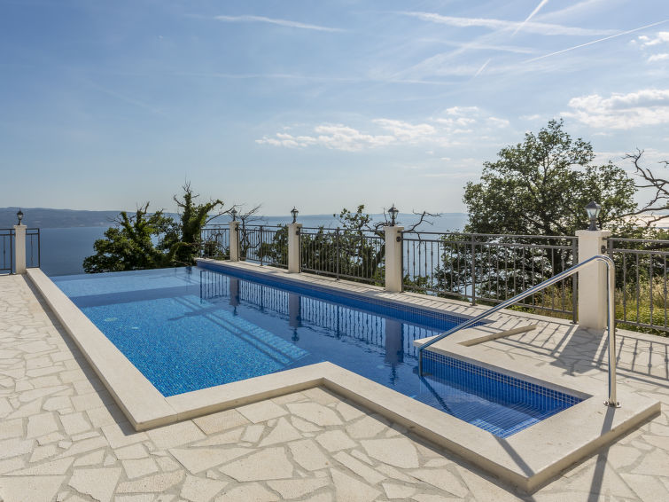 Foto van exterieur van Vakantiehuis Omis