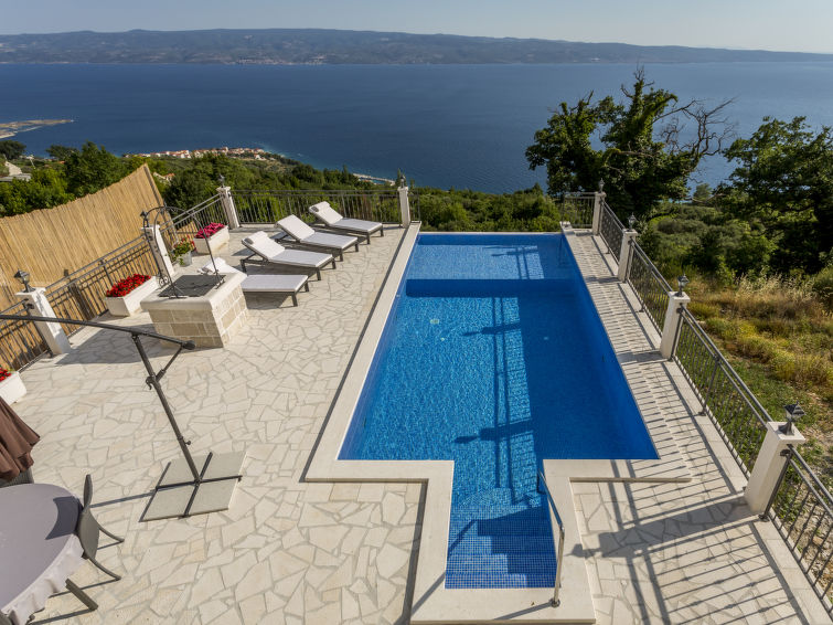 Foto van exterieur van Vakantiehuis Omis