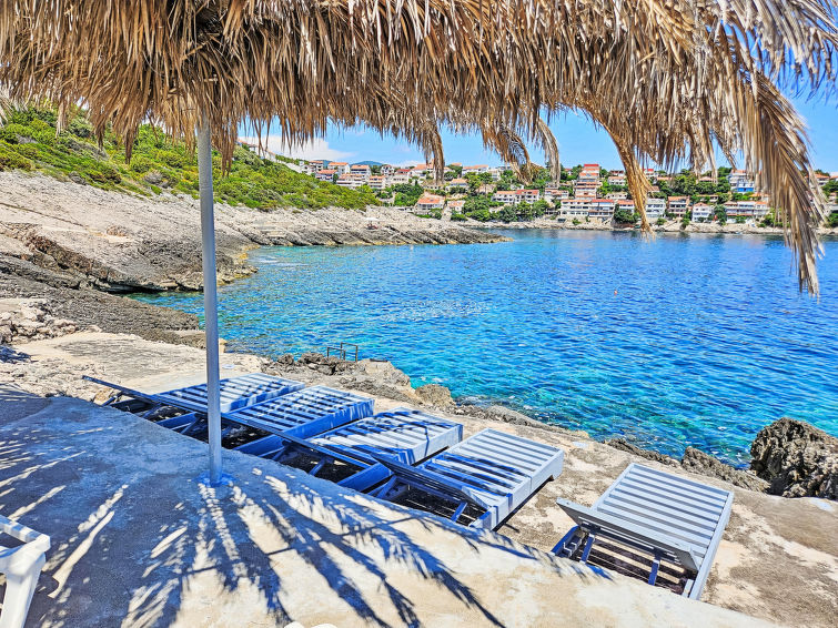 Foto van exterieur van Vakantiehuis Korcula/Zavalatica