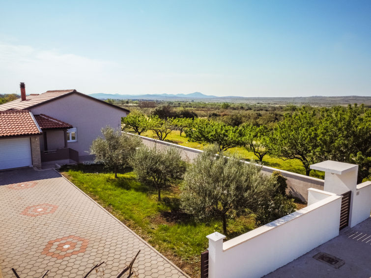 Foto van exterieur van Vakantiehuis Zadar/Sukosan