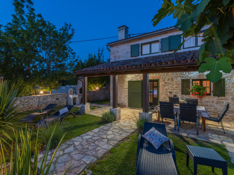 Foto van exterieur van Vakantiehuis Rovinj/Kanfanar