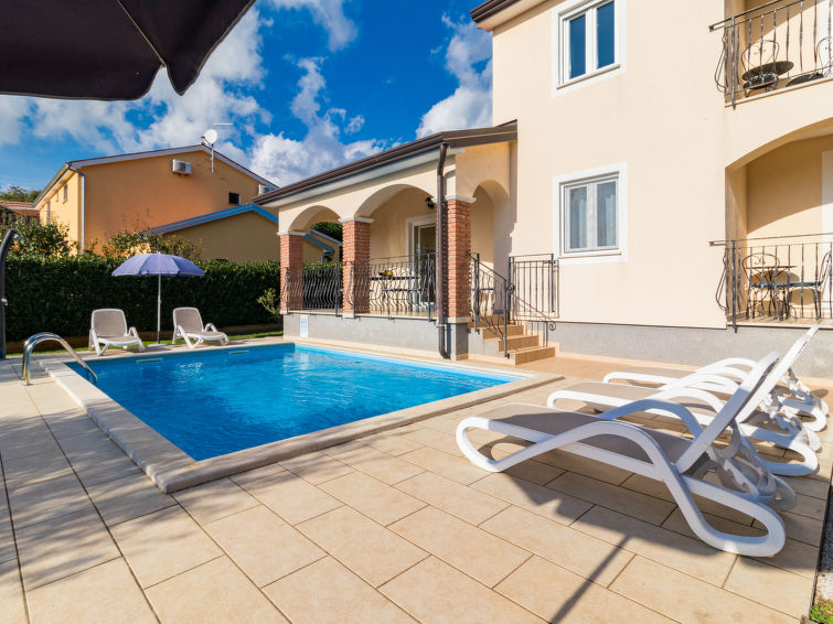 Foto van exterieur van Vakantiehuis Porec