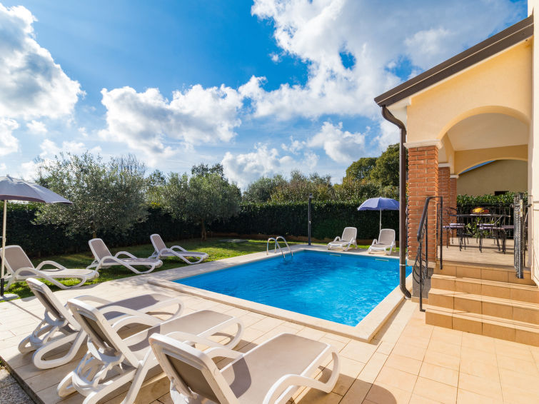 Foto van exterieur van Vakantiehuis Porec