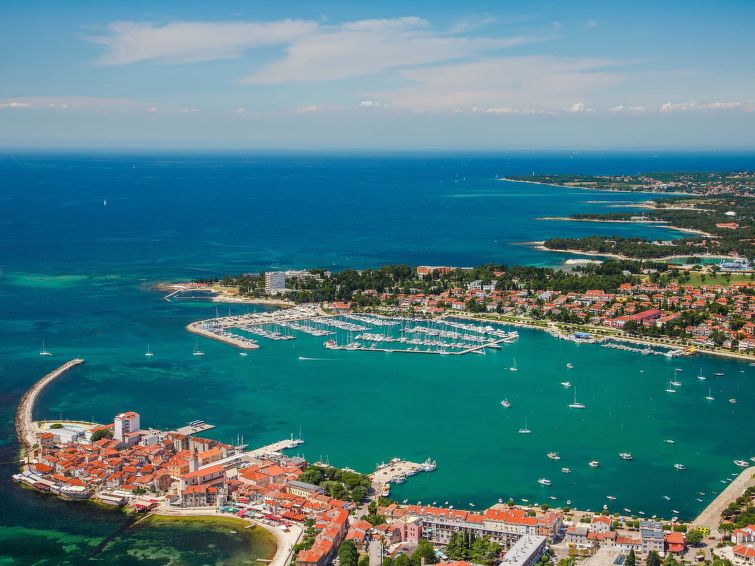 Foto van omgeving van Vakantiehuis Umag