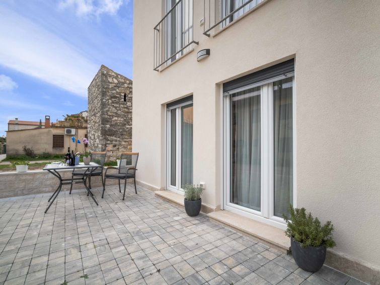Foto van exterieur van Vakantiehuis Novigrad (Istra)