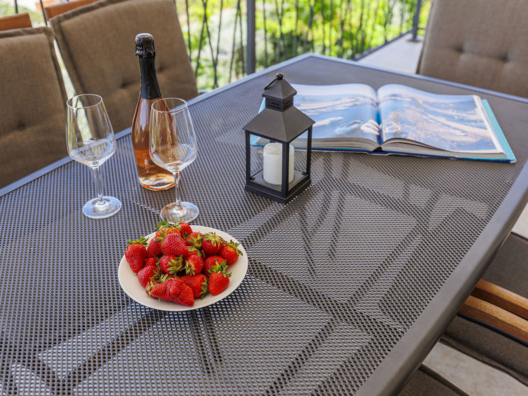 Foto van exterieur van Appartement Novigrad (Istra)
