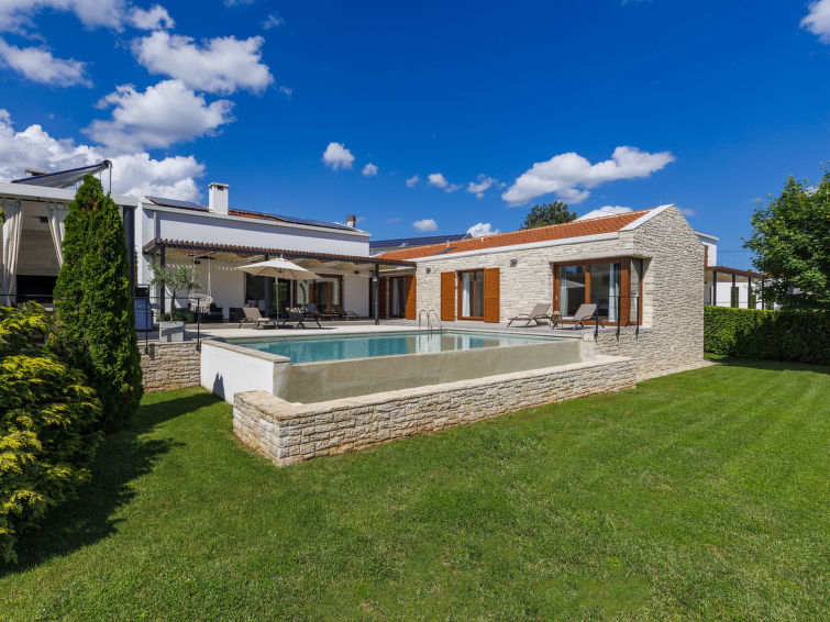 Foto van exterieur van Vakantiehuis Sveti Petar u Sumi