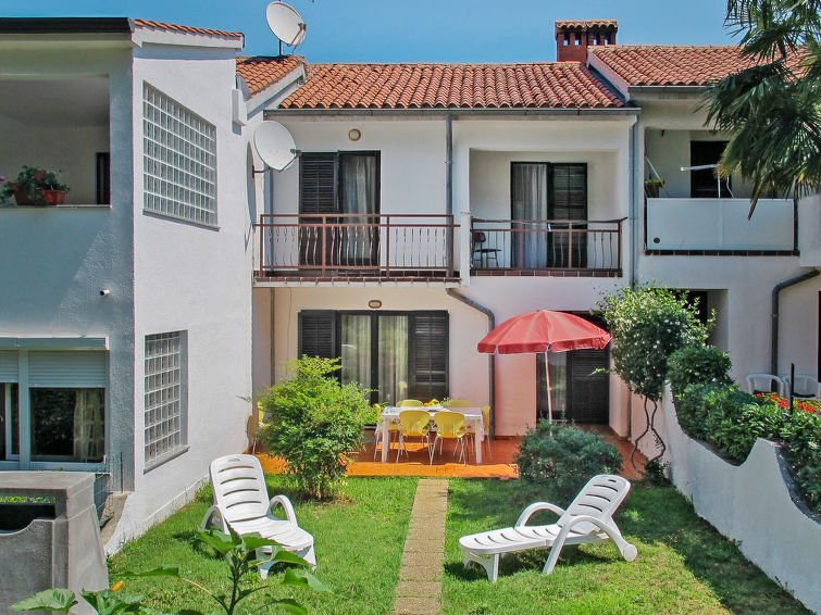 Vakantiehuis Ruzic in Porec: Geniet van Comfort en Rust in K... | Out! Vakantiehuizen
