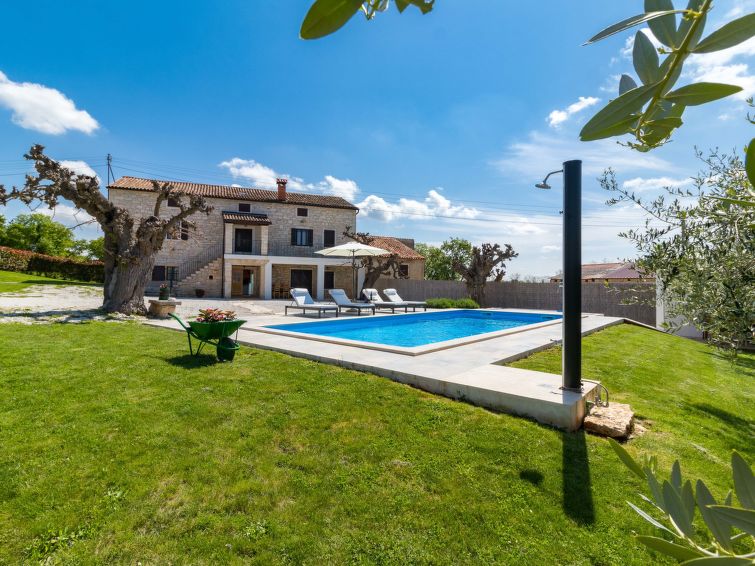 Foto van exterieur van Vakantiehuis Porec/Kastelir