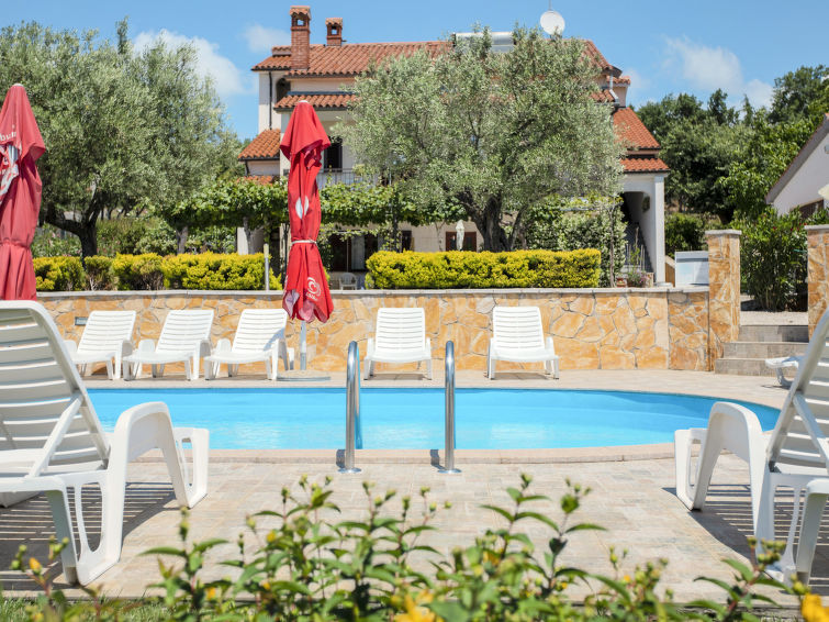 Foto van exterieur van Appartement Porec/Kastelir