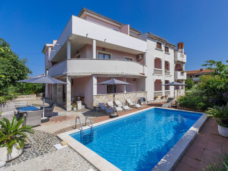 Foto van exterieur van Appartement Rovinj