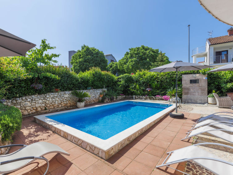 Foto van exterieur van Appartement Rovinj