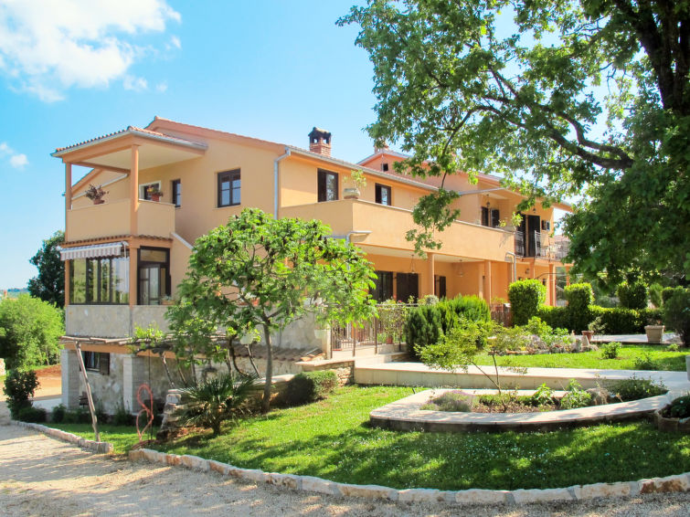 Foto van exterieur van Appartement Rovinj