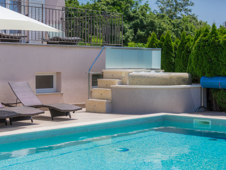 Foto van exterieur van Vakantiehuis Pula