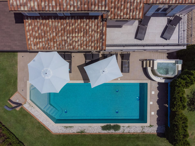 Foto van exterieur van Vakantiehuis Pula