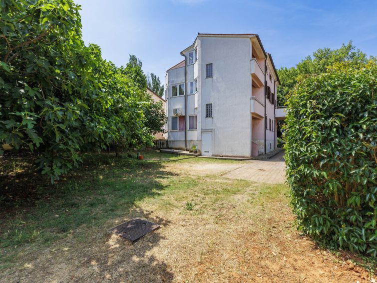Foto van exterieur van Appartement Pula