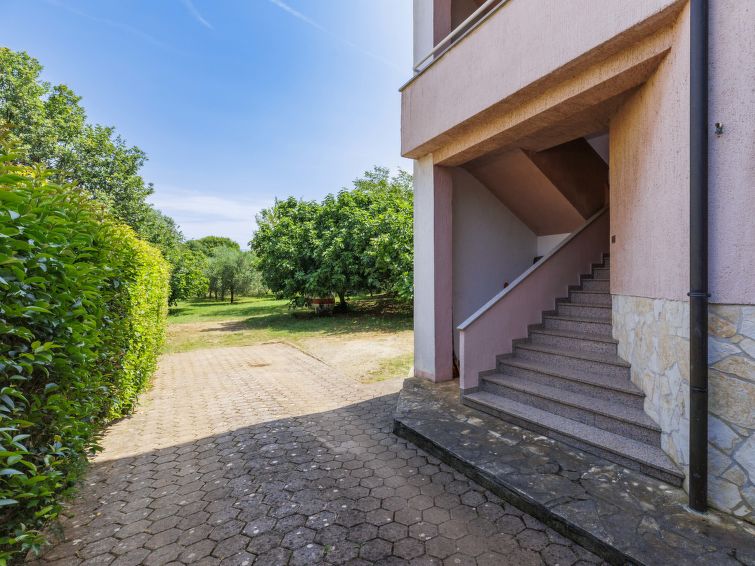 Gezellig Appartement Lorenzin in Prachtig Istri | Out! Vakantiehuizen