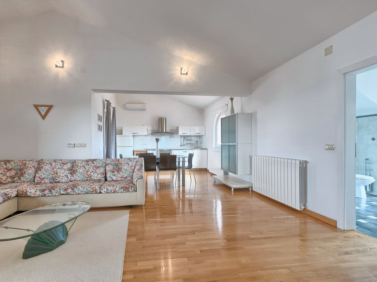 Foto van wonen van Vakantiehuis Stinjan