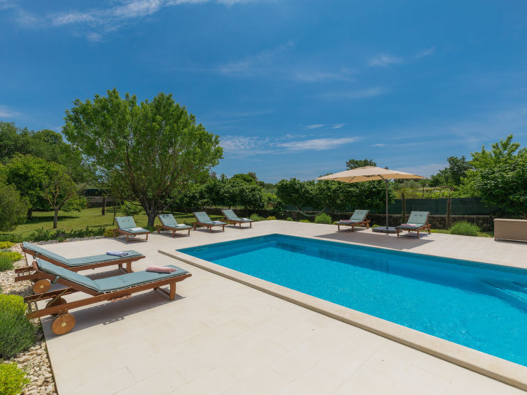 Foto van exterieur van Vakantiehuis Rovinj