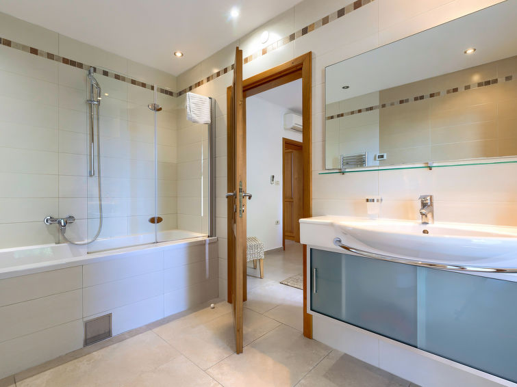 Foto van wonen van Vakantiehuis Buje Foto van wonen van Vakantiehuis Buje