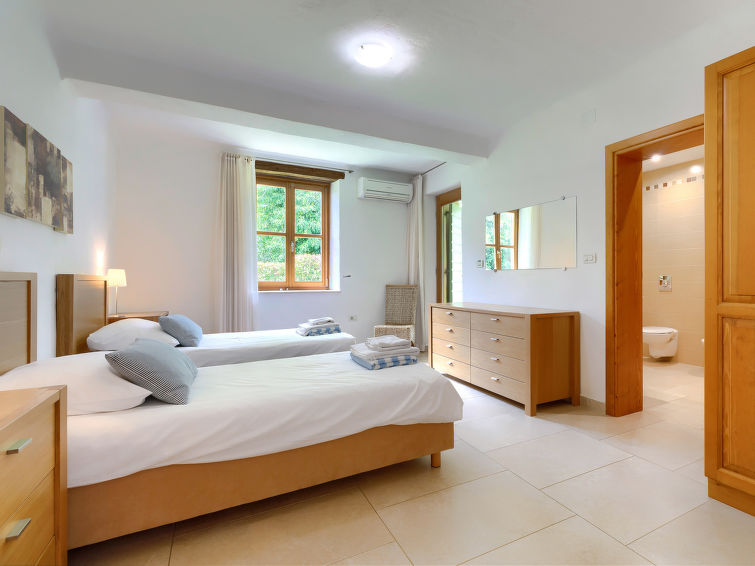 Foto van wonen van Vakantiehuis Buje Foto van wonen van Vakantiehuis Buje