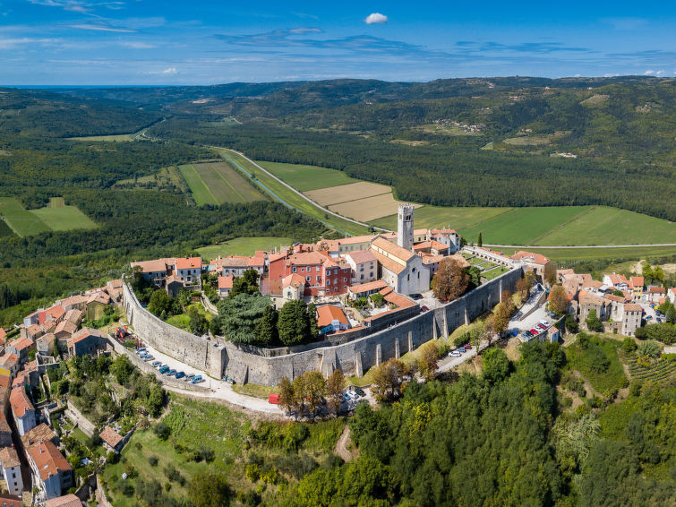Foto van omgeving van Vakantiehuis Motovun Foto van omgeving van Vakantiehuis Motovun