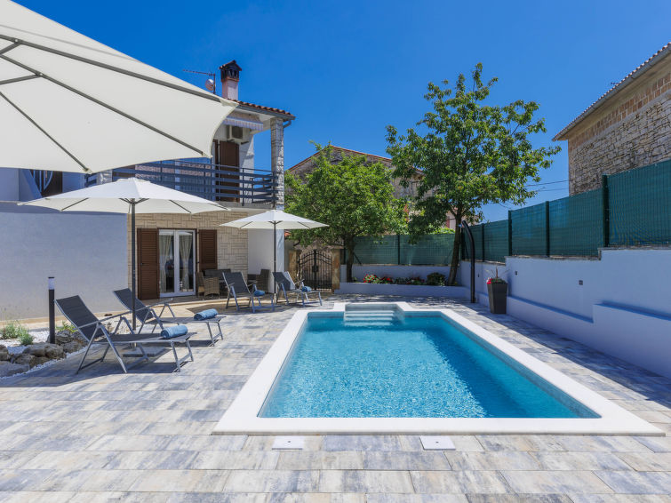 Foto van exterieur van Vakantiehuis Barban