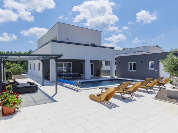 Vakantiehuis Drago: Luxe en Rust in Istri | Out! Vakantiehuizen