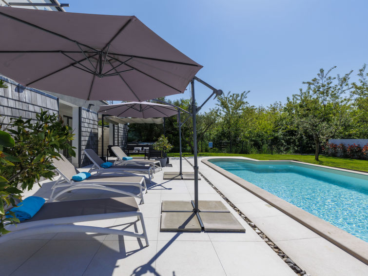 Foto van exterieur van Vakantiehuis Buje