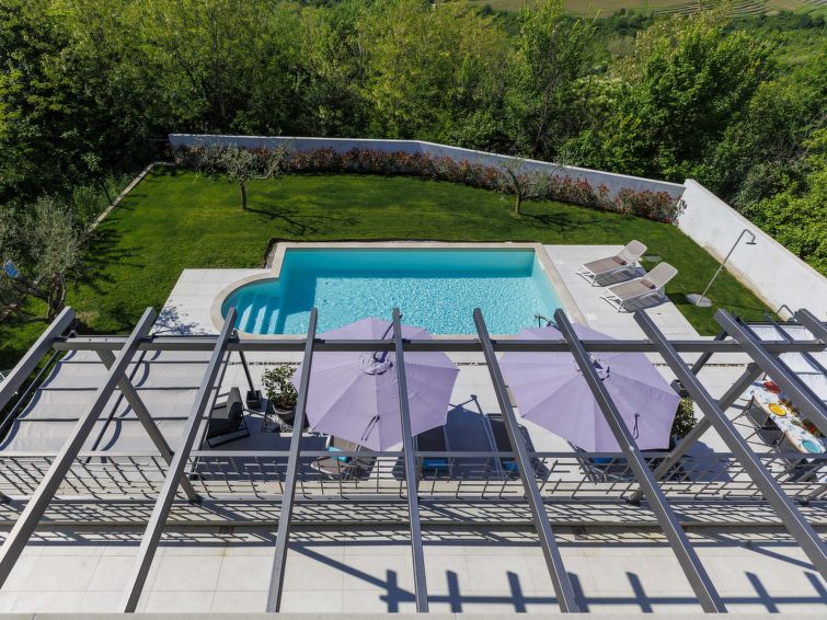 Foto van exterieur van Vakantiehuis Buje