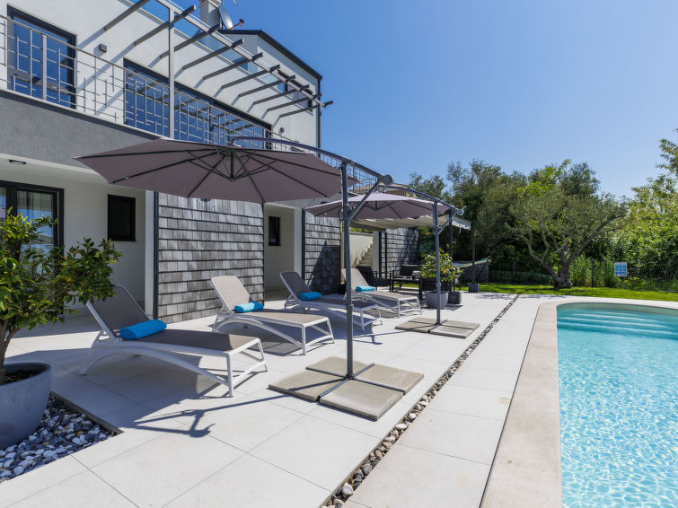 Foto van exterieur van Vakantiehuis Buje