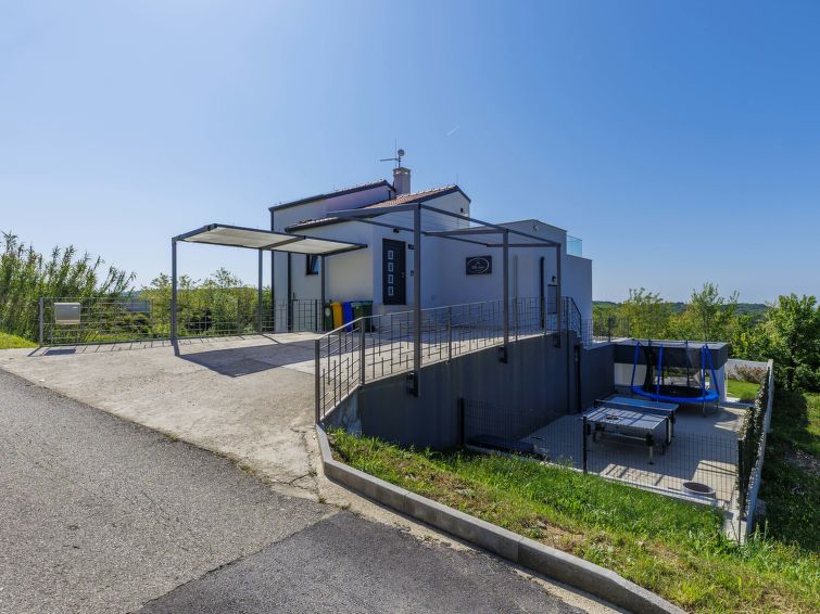 Foto van exterieur van Vakantiehuis Buje