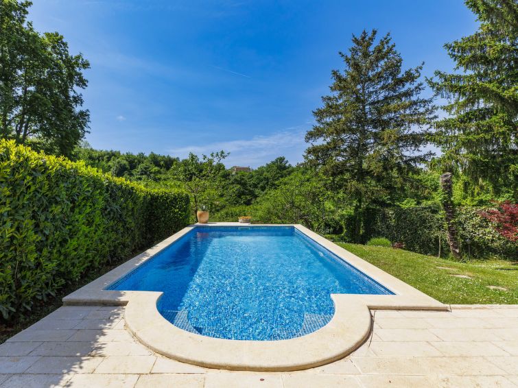 Foto van exterieur van Vakantiehuis Motovun