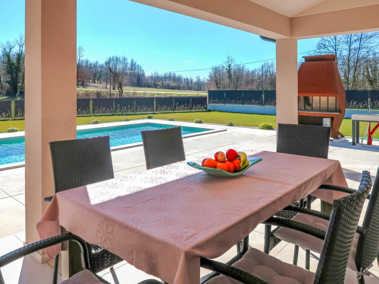 Foto van exterieur van Vakantiehuis Rovinj/Zminj