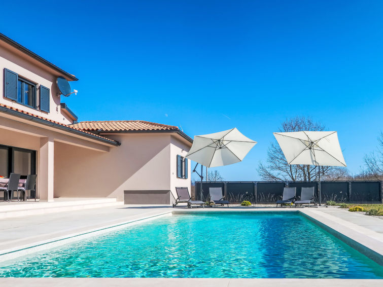 Foto van exterieur van Vakantiehuis Rovinj/Zminj