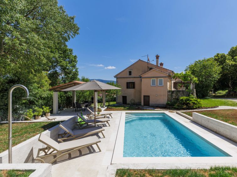 Foto van exterieur van Vakantiehuis Labin