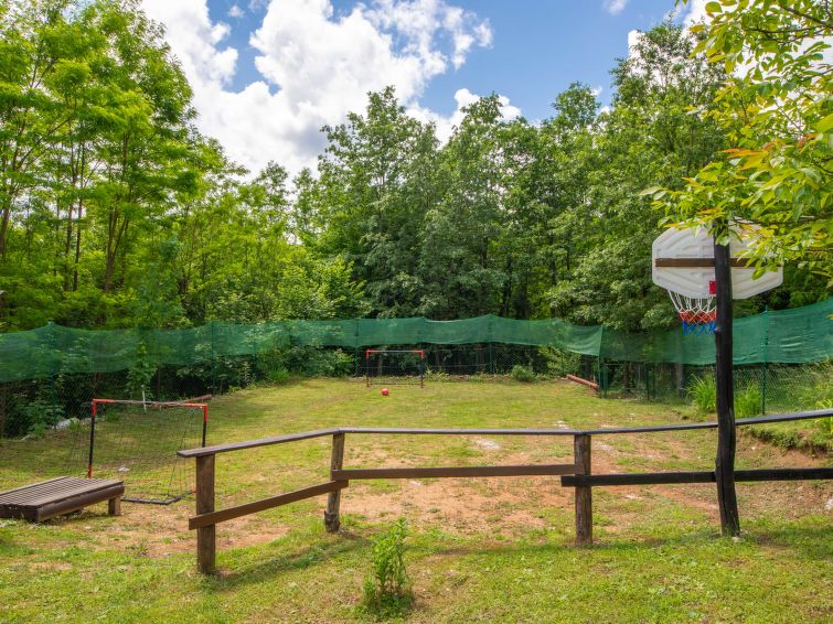 Foto van exterieur van Vakantiehuis Ogulin