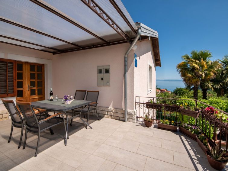 Foto van exterieur van Vakantiehuis Lovran