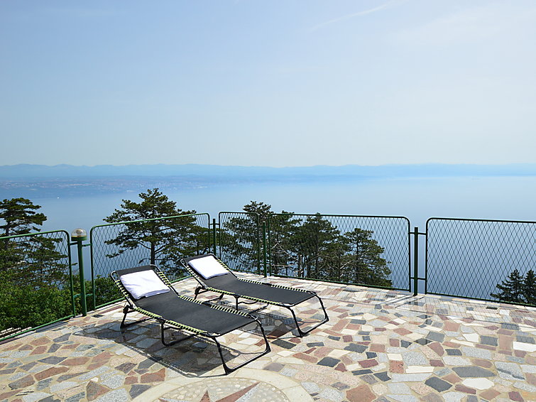 Foto van exterieur van Appartement Lovran/Tulisevica