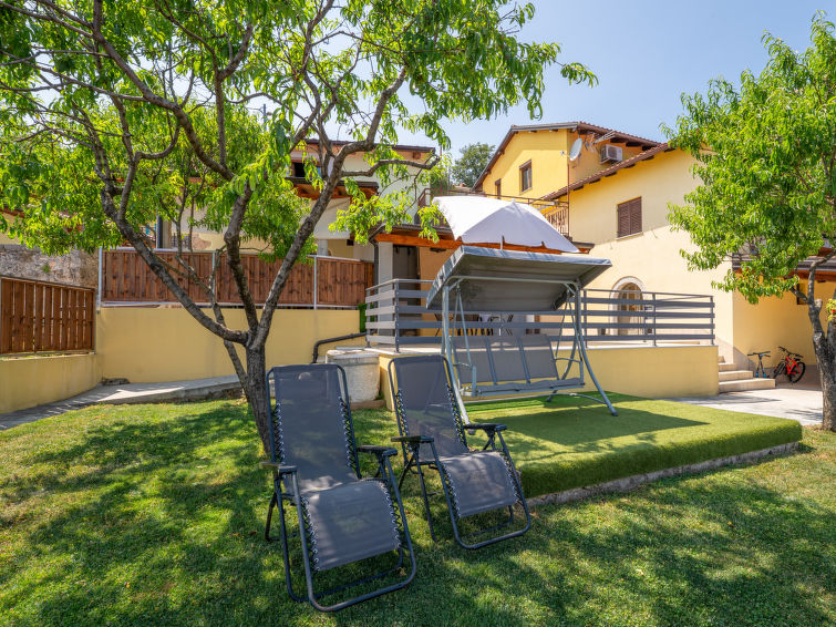 Foto van exterieur van Appartement Lovran/Tulisevica
