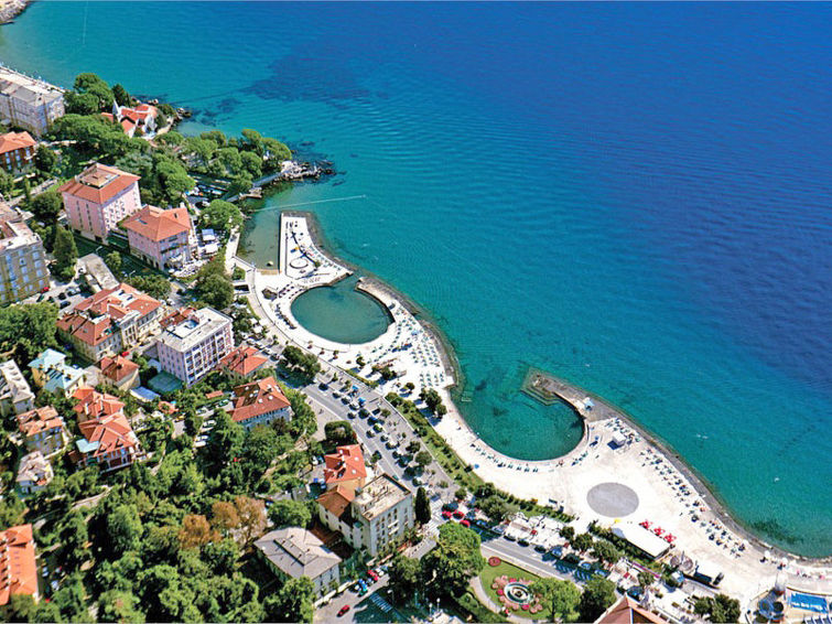 Foto van omgeving van Appartement Opatija