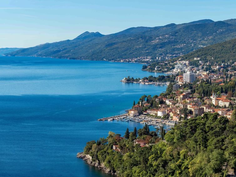 Foto van omgeving van Appartement Opatija