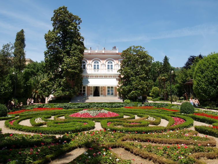 Foto van omgeving van Vakantiehuis Opatija