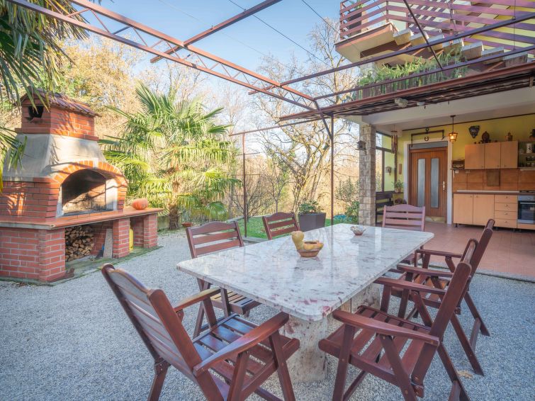 Foto van exterieur van Appartement Opatija/Matulji